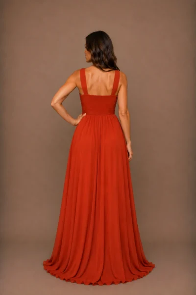LAUREN – Vestido largo de gasa, con escote en V y abertura en la falda. Espalda con goma